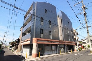 山田屋ビル箱崎の物件外観写真